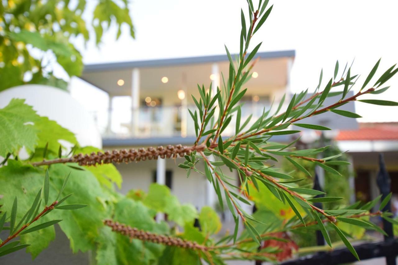 V Luxury Suites Toroni 3 Exterior foto
