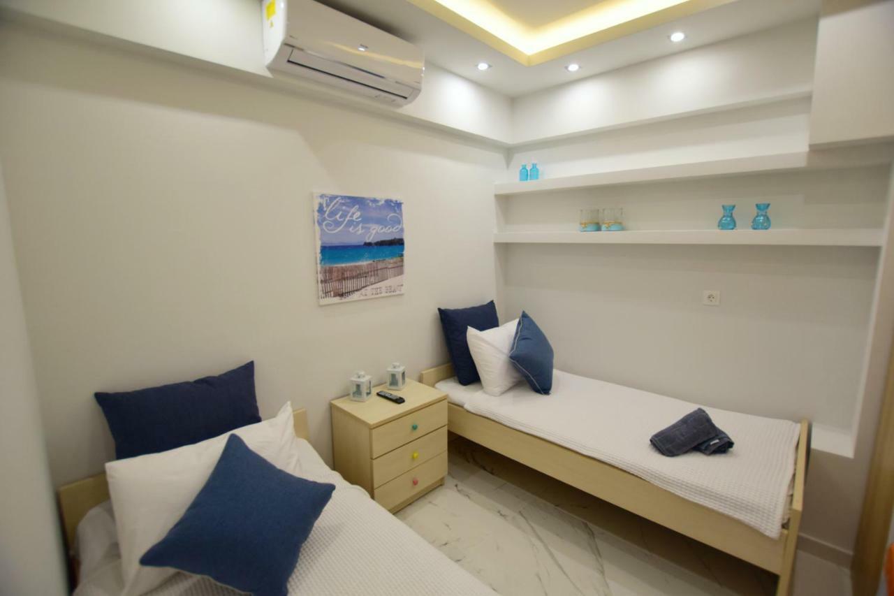 V Luxury Suites Toroni 3 Exterior foto